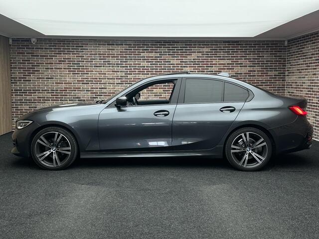 BMW 3-SERIE 320i High Executive Edition Open Dak Sfeer Led Camera NL Dealer BTW