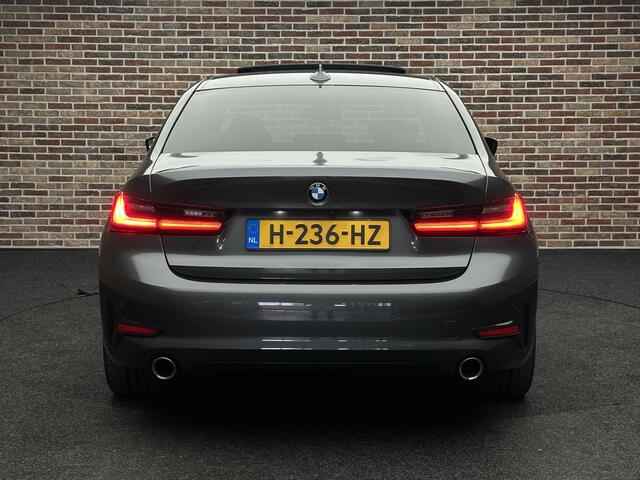 BMW 3-SERIE 320i High Executive Edition Open Dak Sfeer Led Camera NL Dealer BTW