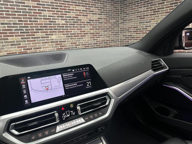 BMW 3-SERIE 320i High Executive Edition Open Dak Sfeer Led Camera NL Dealer BTW