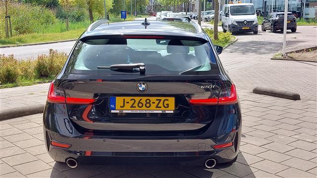 BMW 3-SERIE Touring (G21) 320i Executive Edition Automaat