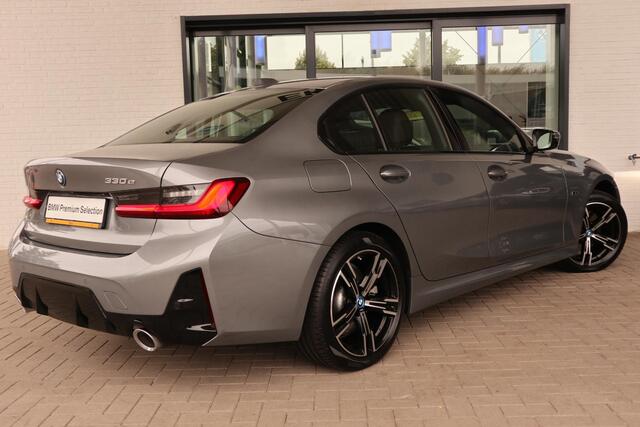BMW 3-SERIE Sedan 330e | M Sportpakket
