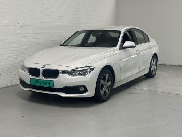 BMW 3-SERIE 320d CLIMA / CRUISE / NAVI / TREKHAAK