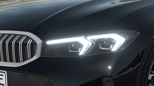 BMW 3-SERIE 330e M Sport Automaat / Schuif-kanteldak / Trekhaak / Sportstoelen / Achteruitrijcamera / Comfort Access / Parking Assistant / Stoelverwarming