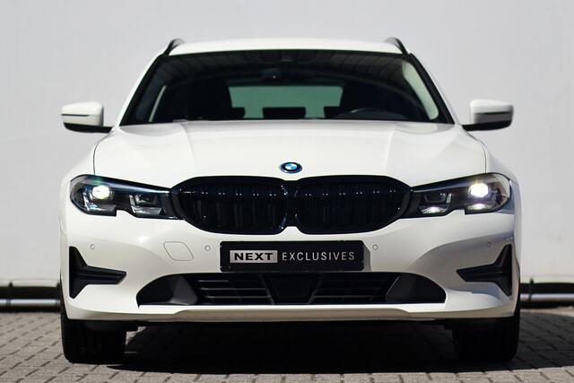 BMW 3-SERIE Touring 330e | ACC | Keyless | Camera