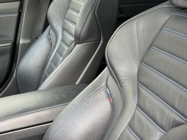 BMW 3-SERIE Touring 330e M Pakket | Leder/Pano-Schuifdak/20-inch/Cruise Adaptief/H&K