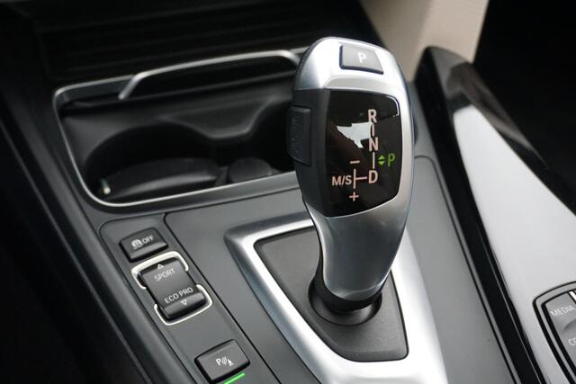 BMW 3-SERIE 320i Corporate Lease High Executive | LCI | DAK | HUD | LEER