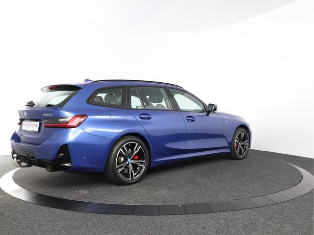 BMW 3-SERIE Touring 330e xDrive | M-Sport Pro | Trekhaak | Leder