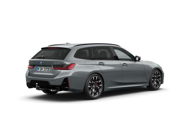 BMW 3-SERIE Touring 330e | M Sport Pro | Innovation Pack | Comfort Pack | Trekhaak