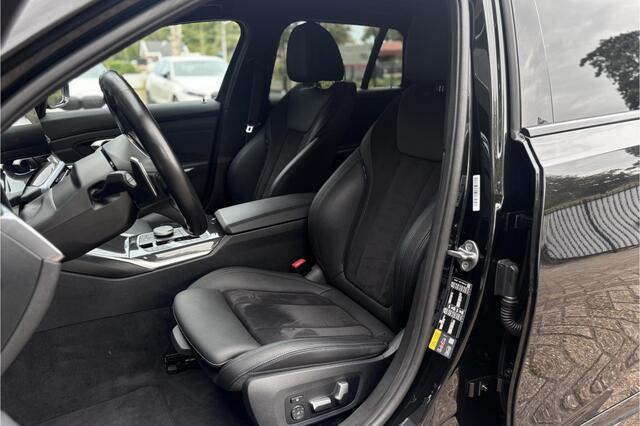BMW 3-SERIE Touring 330e M-Sport LCI FACELIFT | Memory | Camera | Laserlight | Adaptive Cruise