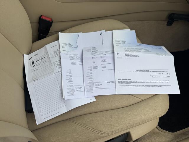 BMW 3-SERIE Touring 318i Autom/Tiptr Executive Leer/Navi/Clima/Cruise/Trekhaak