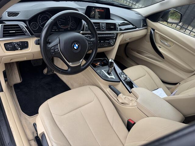 BMW 3-SERIE Touring 318i Autom/Tiptr Executive Leer/Navi/Clima/Cruise/Trekhaak