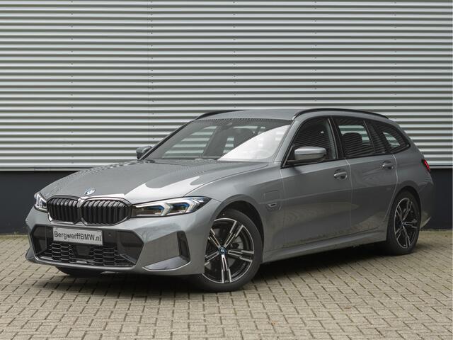 BMW 3-SERIE Touring 330e M-Sport - Active Cruise - Camera - Stuurwiel Verwarmd - Hifi