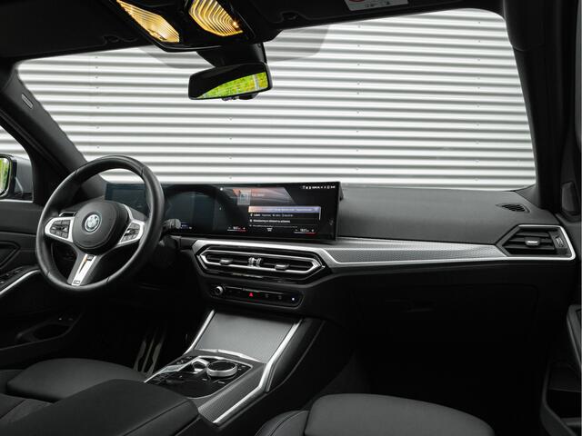 BMW 3-SERIE Touring 330e M-Sport - Active Cruise - Camera - Stuurwiel Verwarmd - Hifi