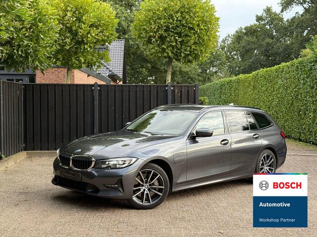 BMW 3-SERIE Touring 330e