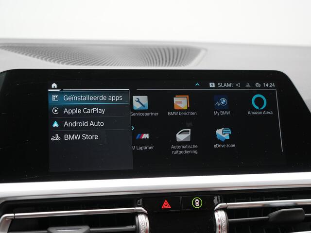 BMW 3-SERIE Touring 320e Sportline Plug In Hybrid 204pk Dealer O.H PHEV | Lederen Sportstoelen Verwarmd | Sfeerverlichting | Apple Carplay | Navigatie | Cruise Control | Virtual | DAB |