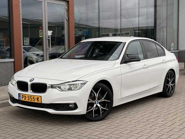 BMW 3-SERIE 318i | LED | VIRTUAL COCKPIT | Sportstoelen