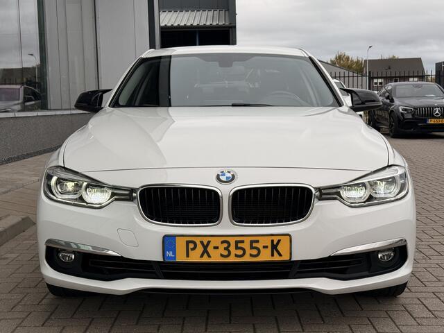 BMW 3-SERIE 318i | LED | VIRTUAL COCKPIT | Sportstoelen
