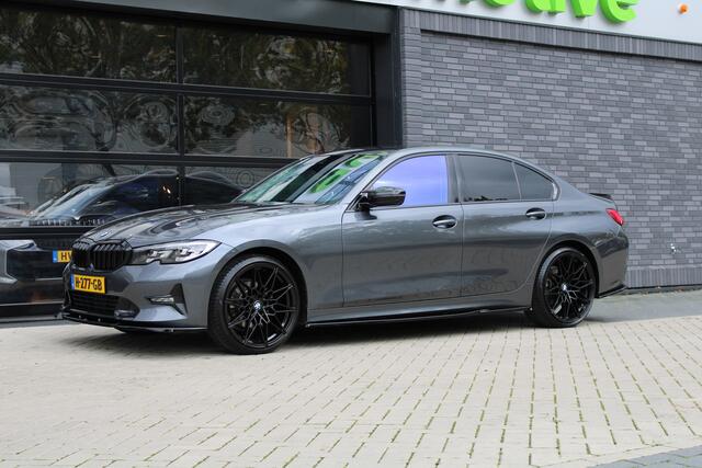 BMW 3-SERIE 320i Executive Edition | NAP! | MAXTON | CARPLAY | ELEK.TREKHAAK | SFEER |