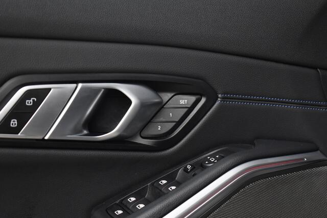 BMW 3-SERIE 330e High Executive M Sport Individual | Schuif/Kanteldak | Laser Light | Memory | Harman/Kardon | Camera | CarPlay |