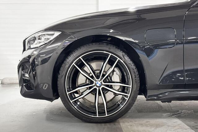 BMW 3-SERIE Sedan 330e Business Edition Plus l M-Sport l Trekhaak