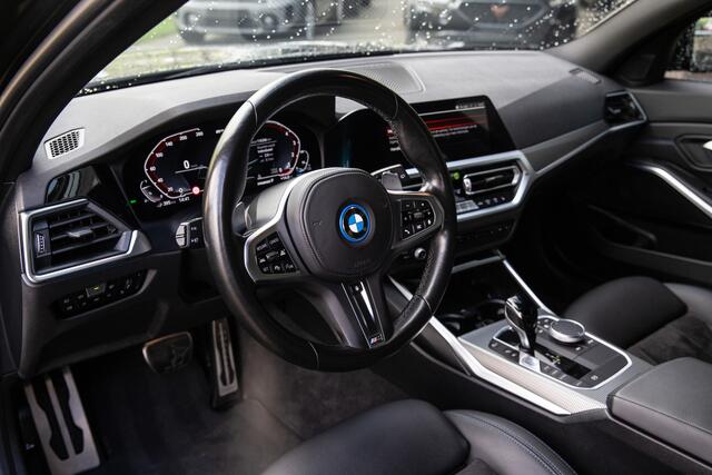 BMW 3-SERIE Touring 330e High Executive M-Sport , Adap. cruise, Stuurverwarming,