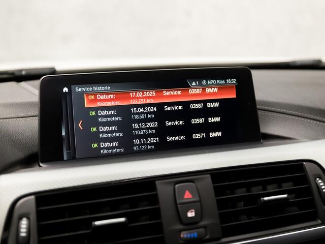 BMW 3-SERIE 320i M Sport High Executive 184Pk Automaat (SCHUIFDAK, M PAKKET, GROOT NAVI, DEALER ONDERHOUDEN, HEAD-UP DISPLAY, LEDER, STOELVERWARMING, SPORT AUTOMAAT, GROOTLICHTASSISTENT, NIEUWSTAAT)