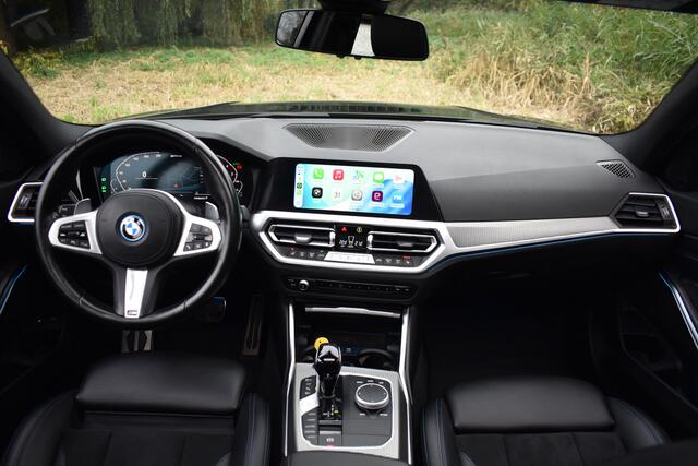 BMW 3-SERIE Touring 330e 290PK M-SPORT HIGH EXECUTIVE 360-CAMERA/HEAD-UP/PANORAMADAK