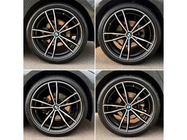 BMW 3-SERIE 320d xDrive M-SPORT ** LED, NAVI+, HALF-LEDER, HuD, ACC, 19-inch LMV, DRAVIT GRAU ** 1e EIG - UNFALLFREI - BMW GAR ** ** INFORMEER OOK NAAR ONZE AANTREKKELIJKE FINANCIAL-LEASE TARIEVEN **