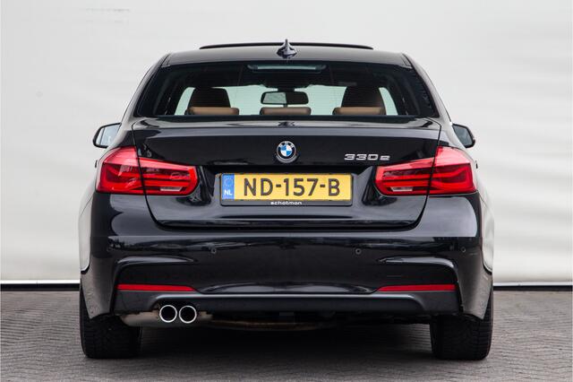 BMW 3-SERIE 330e M-Sport, Leder, Schuifdak, High Executive, Sportstoelen 2016