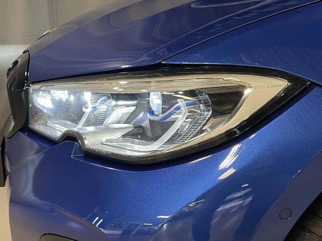 BMW 3-SERIE Touring 330e High Executive M Sport 18"/Panoramadak/Laser LED/Harman Kardon/Keyless/Head-up/360 camera/Dodehoek/Adaptieve cruise/Stoel + stuurverwarming/Adaptief M onderstel