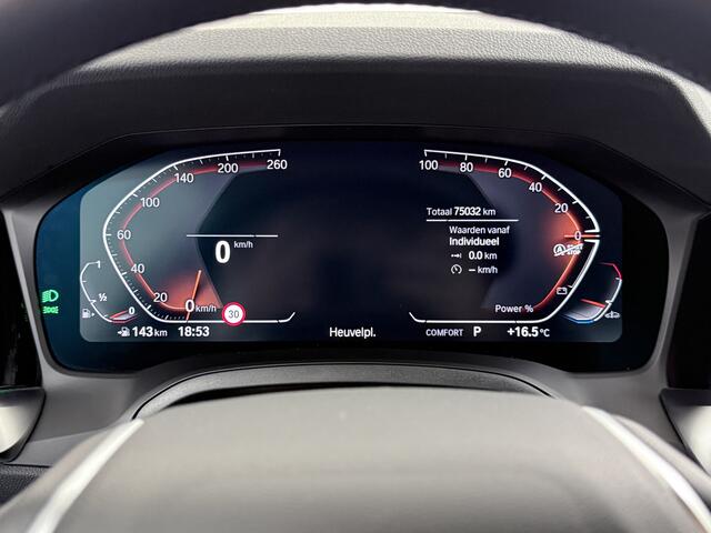 BMW 3-SERIE 320i 2.0T 184pk AUT-8 Navi-Pro Apple Carplay Android Bordherk. Sport Line Shadow-Line Sportstoel+ 1/2 Leer PDC-a+v Teleservice Dual-ECC Business Edition HiFi+9speakers Drive-Assist LED Connected-Services LED Live Cockpit Pro Active guard DAB WiFi 1600kg t