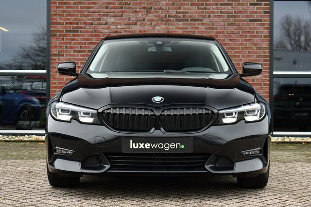BMW 3-SERIE 330i Sportline 18inch HiFi Live-Cockpit Sfeer