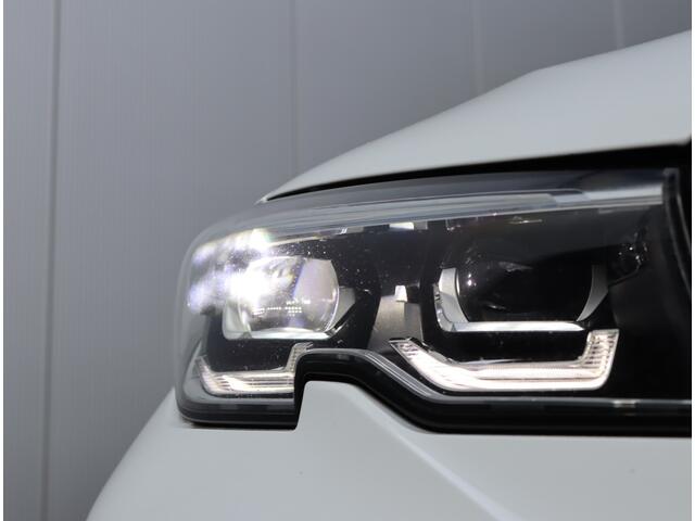 BMW 3-SERIE 320i M-sport High Executive | Schuifdak | Camera | Keyless | NAP