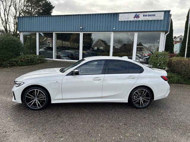 BMW 3-SERIE 320e Business Edition Plus