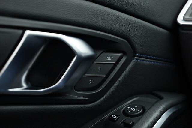 BMW 3-SERIE Touring 330e xDrive M Sport | Pano | HUD | Leder | Adapt. Cruise | Camera | Elek. Stoelen | Keyless | Stoelverw.