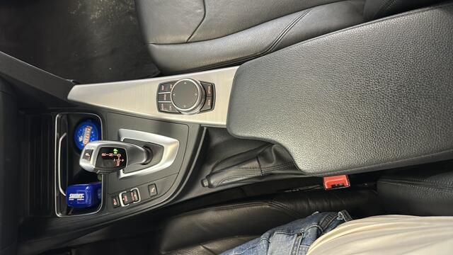 BMW 3-SERIE 318i Lu.L Exec.