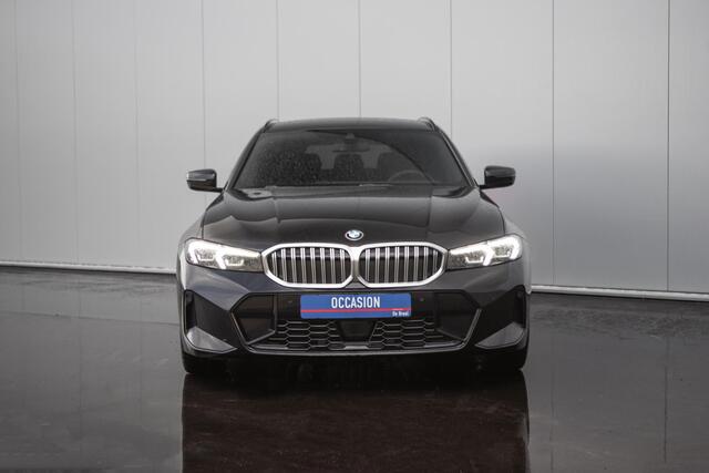 BMW 3-SERIE Touring 330i xDrive