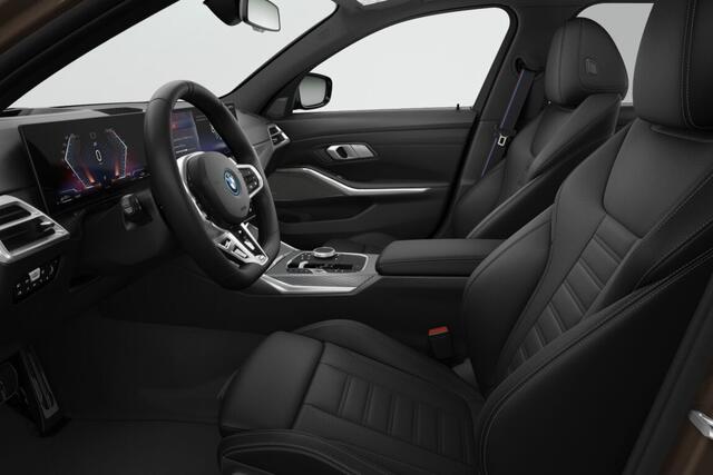 BMW 3-SERIE Touring 330e M Sport Edition | M Sportpakket Pro | Innovation Pack | Comfort Pack | Trekhaak