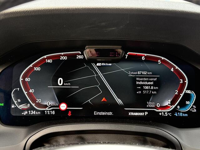 BMW 3-SERIE Touring 330e xDrive High Executive | M-Sport | Pano | Laser | H&K | Memory | HUD | Adapt. Cruise | Winterpack | Dealer Onderhouden