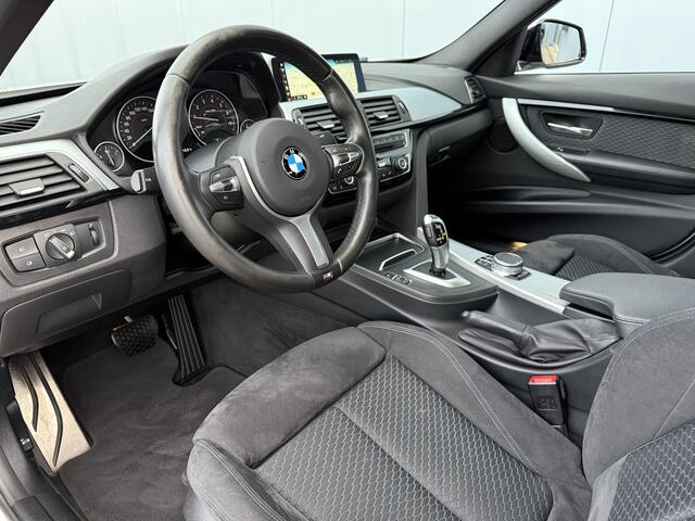 BMW 3-SERIE 318i Corporate Lease Executive M-Pakket/Navi/LED.
