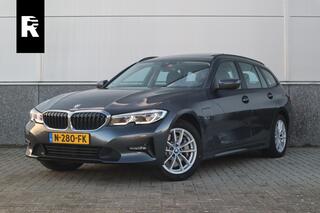 bmw-3-serie-touring-330e-xdrive-bus