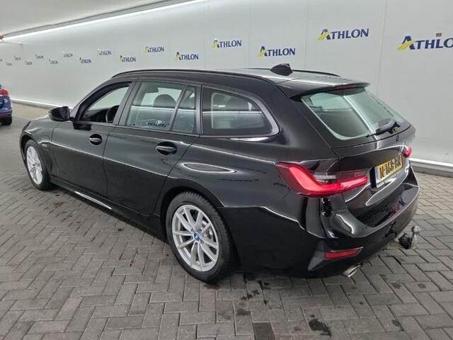 BMW 3-SERIE Touring 320e Aut. Business Ed. | Trekhaak | BMW Laser | Leder |