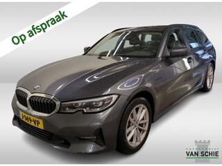 bmw-3-serie-touring-330e-(292pk)-1e
