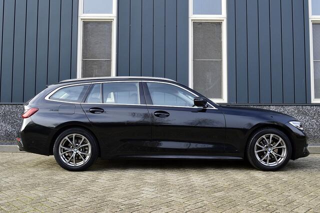 BMW 3-SERIE Touring 320i High Executive Edition Sport-Line Rijklaarprijs-Garantie Leder Sport interieur Navigatie Led
