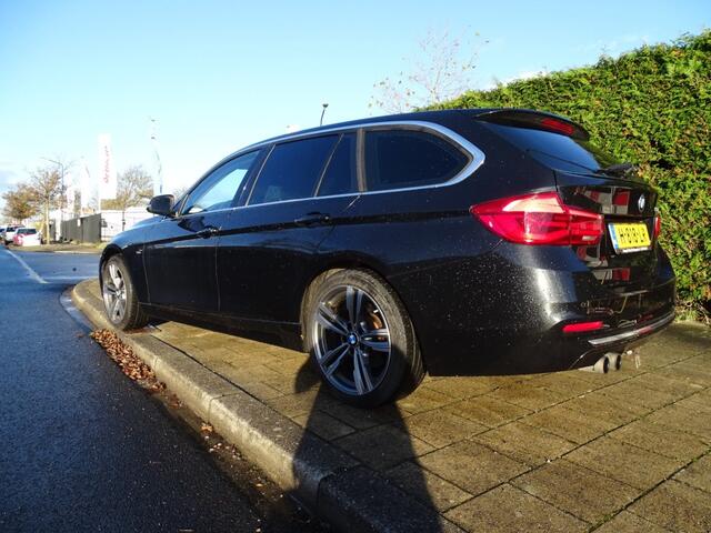 BMW 3-SERIE 320I CENT.HI.EX. Touring-Navi gr-Trkh-Pdc-Blth-Media