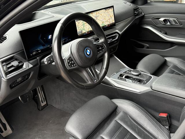 BMW 3-SERIE Touring 330e M SPORT LCI | DRIVING PROFF. | TREKHAAK | 360 CAMERA | LEDER |
