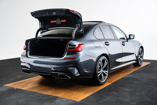 BMW 3-SERIE M340i xDrive High Executive Panoramadak - Head up - Elektrisch verstelbare/verwarmde stoelen - Comfort Access - Active Guard Plus - Driving Assistant Professional - Ambiance verlichting - Hifi -