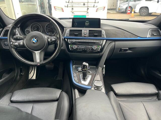 BMW 3-SERIE 318Ii M Sport AUT. Clima Cruise PDC Leder
