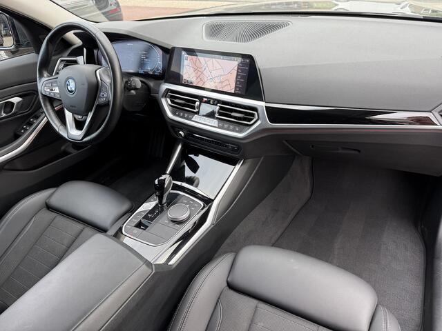 BMW 3-SERIE Touring 330e Sport line Aut., Trekhaak | Navi+