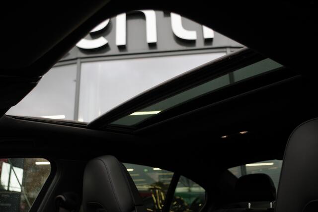 BMW 3-SERIE 330e 293 PK xDrive High Executive M-Sport, Schuif-Kanteldak, M-Technic Stoelen, Carplay, Camera